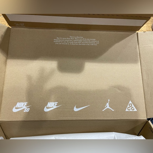 New in box Nike Air Force 1 ‘07 LV8. Style# FJ1954 200. - Picture 7 of 7